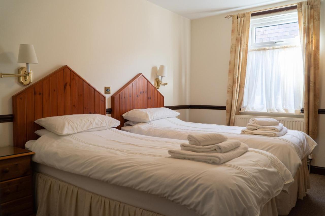 The Olde Ship Inn Seahouses Room photo